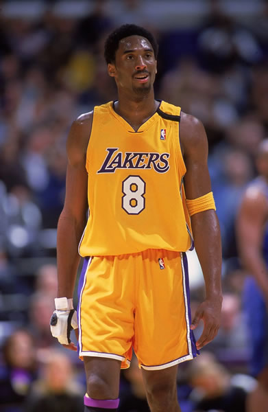 NBA西部战局变幻莫测！湖人争第五，太阳跌出前十，国王失速